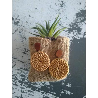 Clou en bois et rotin Julie