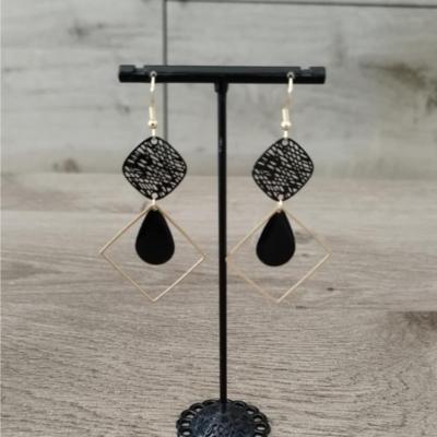 Pendantes dorées Astrid