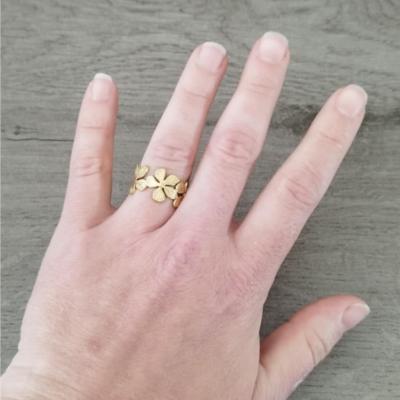 Bague dorée Isia
