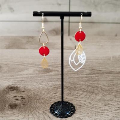 Pendantes dorées dépareillées Orélia