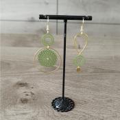 Pendantes dorées dépareillées Aluna